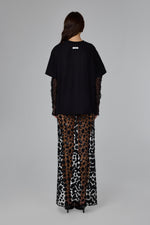 Load image into Gallery viewer, Black Oversized T-Shirt